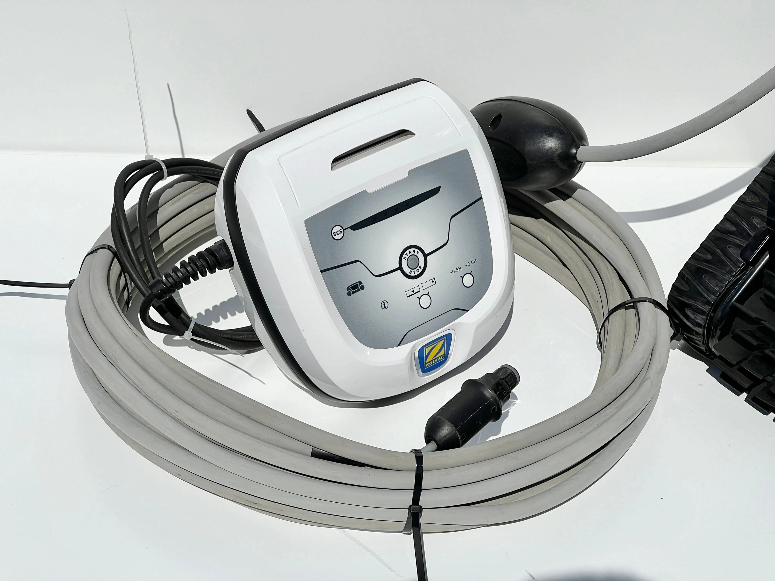 Robot piscina Zodiac CyclonX RC4400 - MetodoBlu
