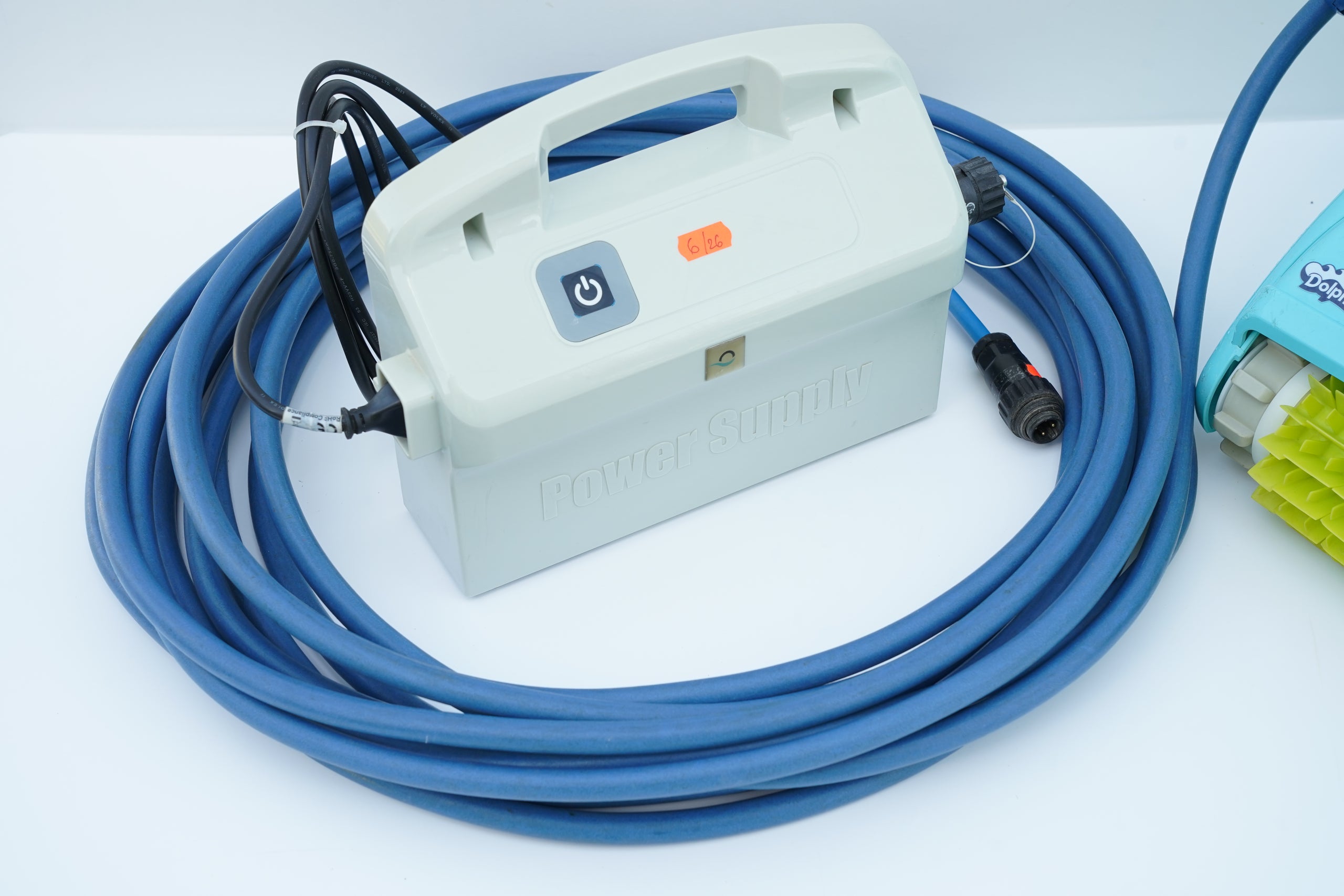 Dolphin Moby Pro Pool Robot