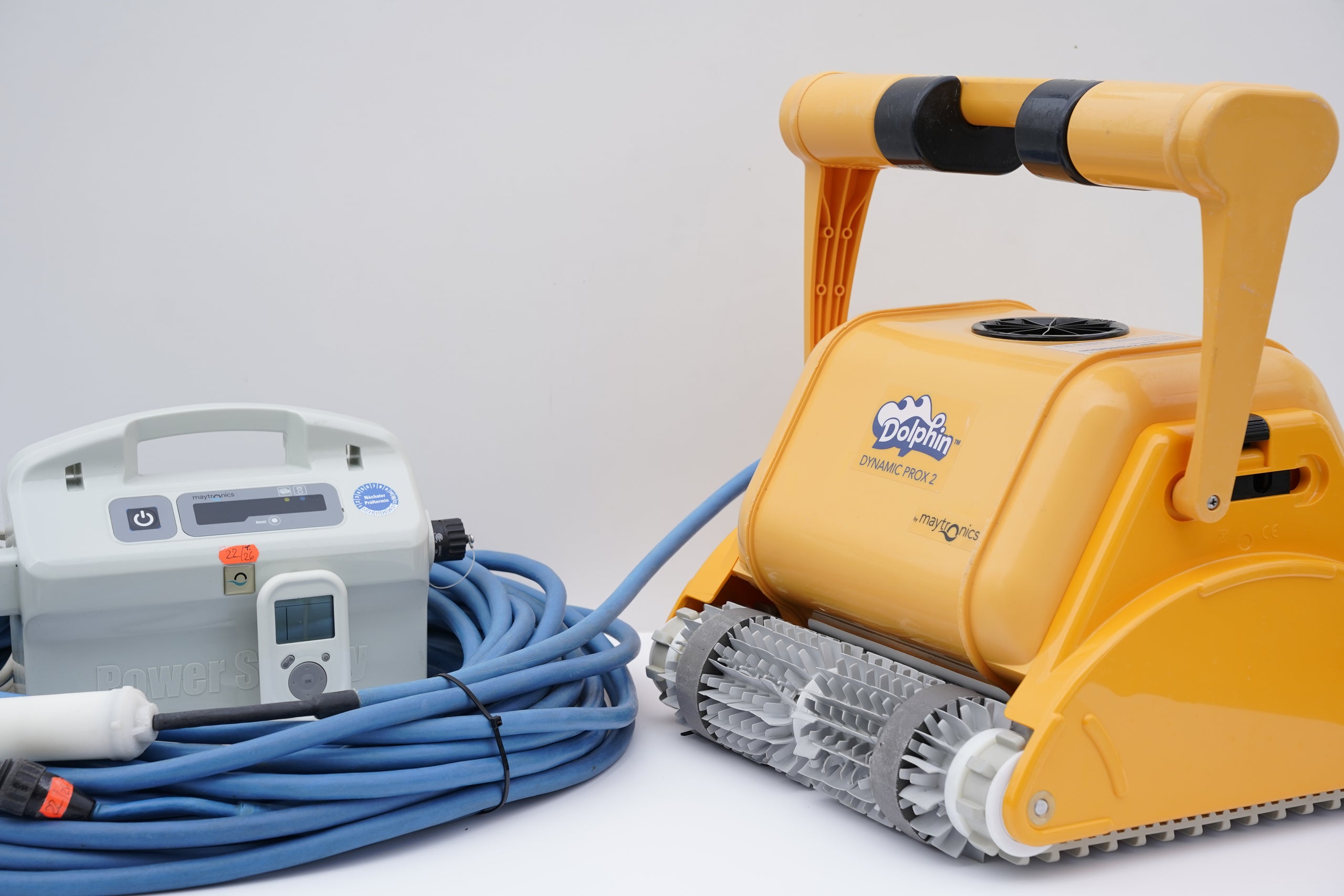Dolphin Dynamic Pro x2 Pool Robot