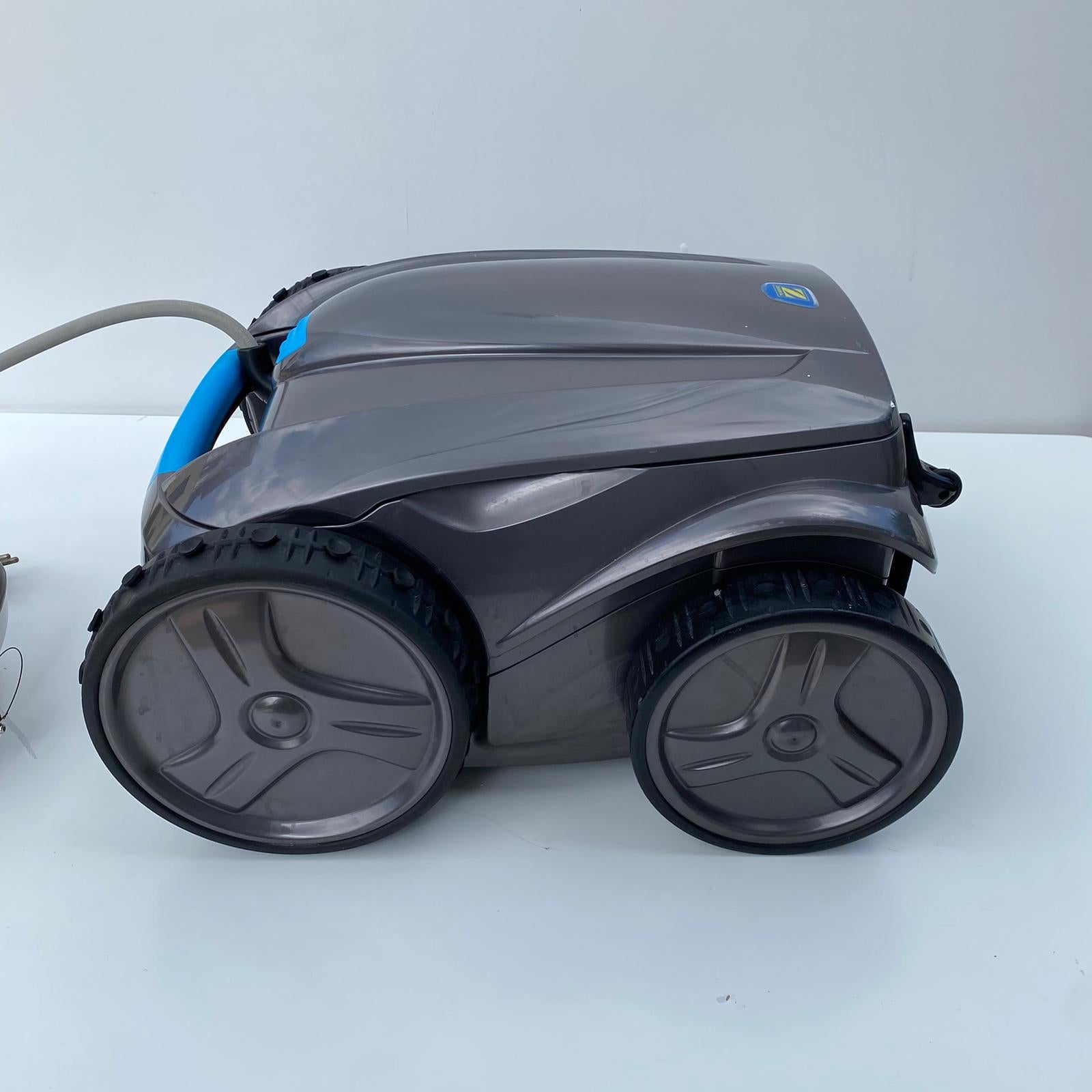 Poolroboter Zodiac Vortex OV3505 mit Fernbedienung