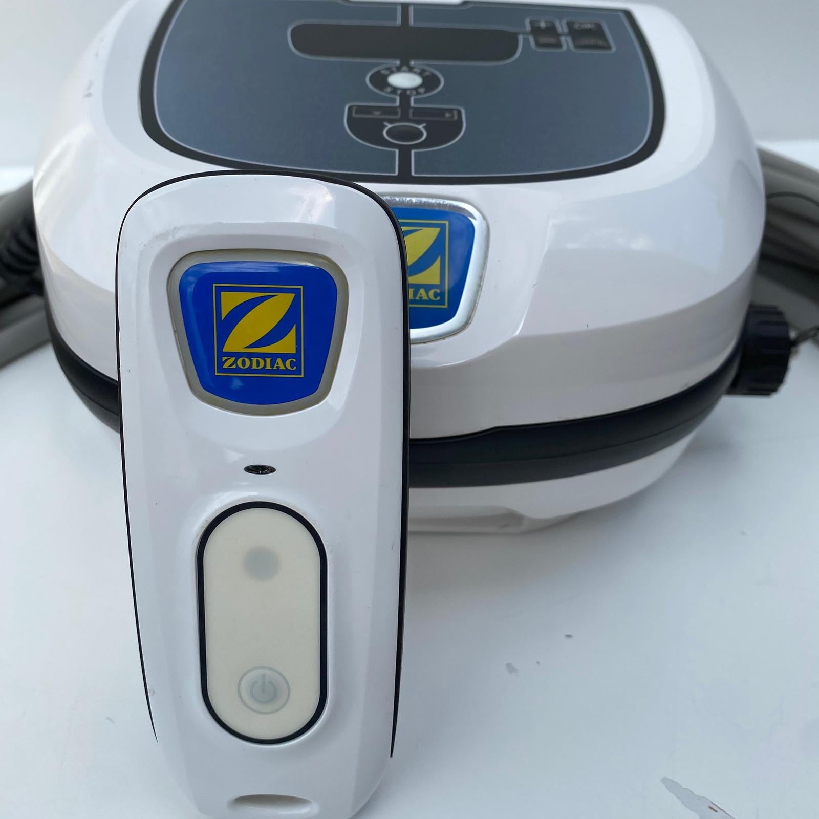 Poolroboter Zodiac Vortex OV3505 mit Fernbedienung