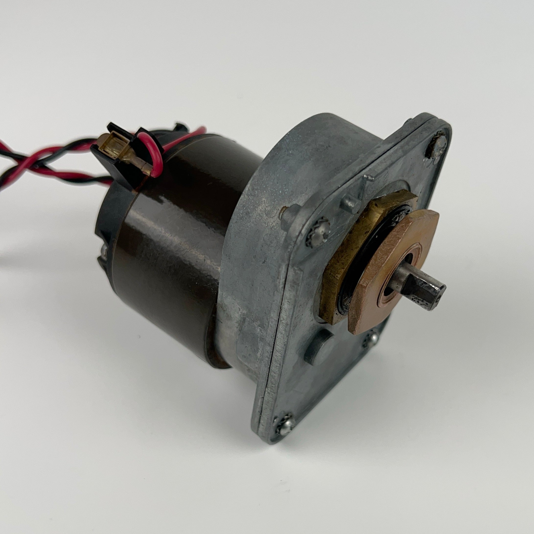 Antriebsmotor für Poolroboter Dolphin Maytronics 63ZYC-A1 REV B - Gebraucht (12 Monate Garantie)