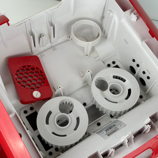 Gebrauchtes Gehäuse + Räder für Poolroboter Cosmy - Gebraucht