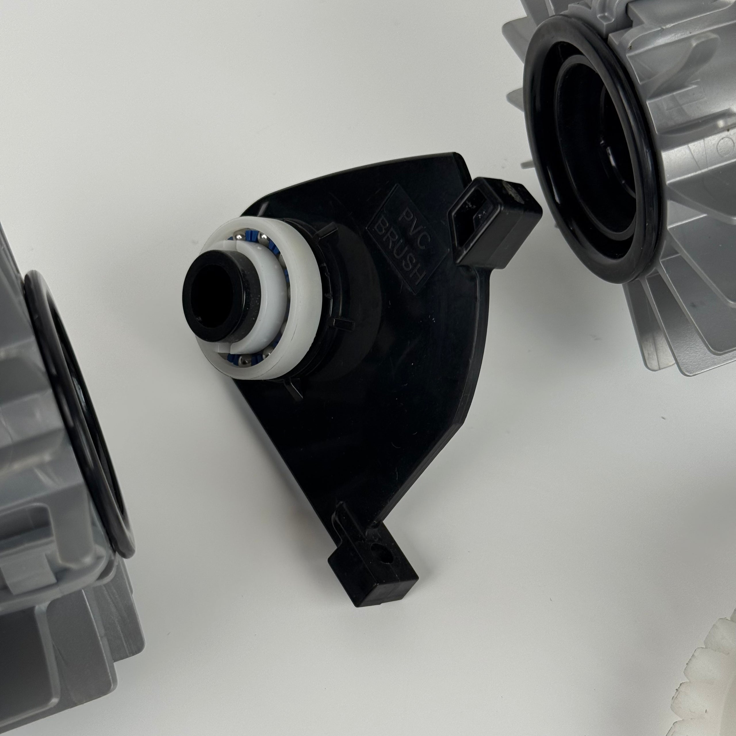Bürstengruppe + Getriebe GEBRAUCHT Poolroboter Zodiac Voyager / XA / Cnx R0896900 - Gebraucht