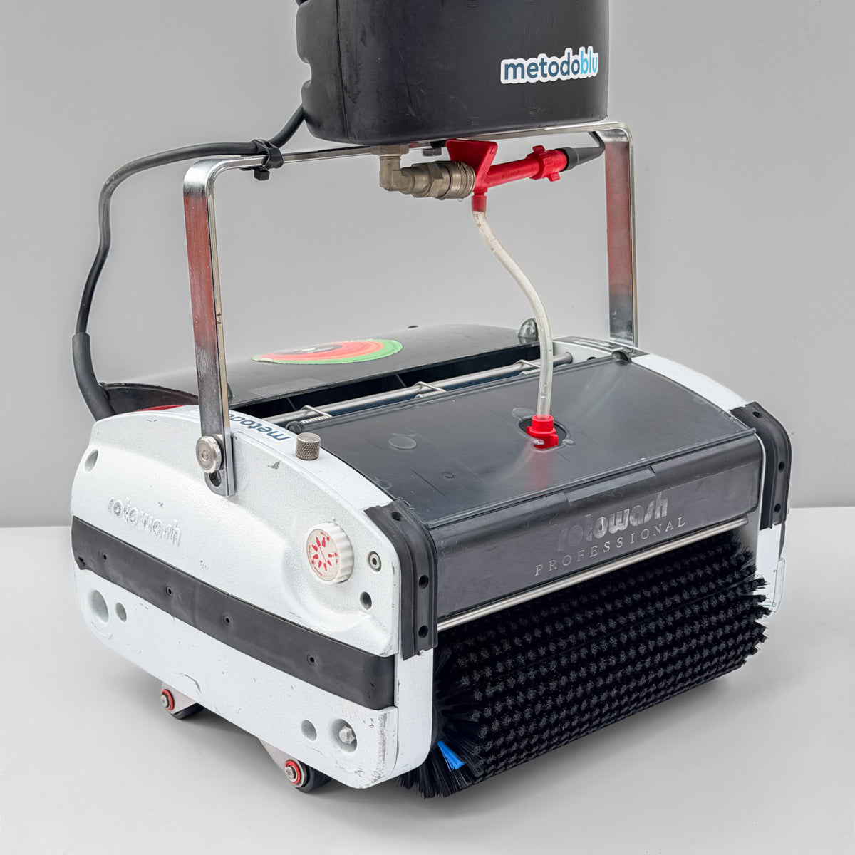Bodenreinigungsmaschine Rotowash Professional R30T
