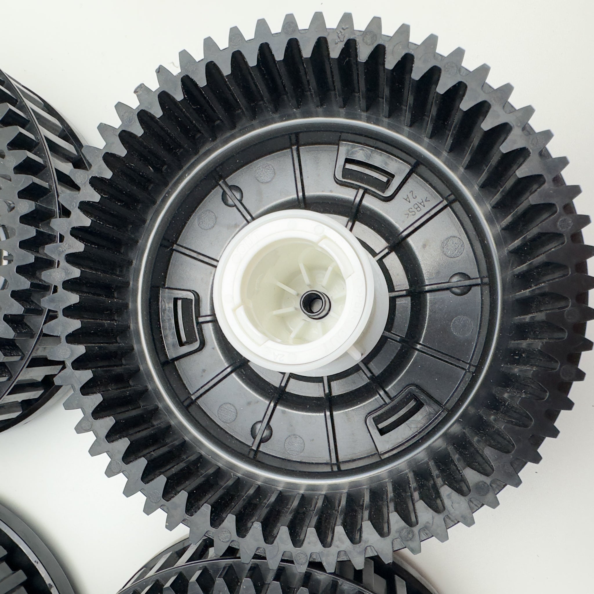 Set of 4 Refurbished Wheels for Zodiac Voyager / XA / Cnx Pool Robot R0897300 - Refurbished
