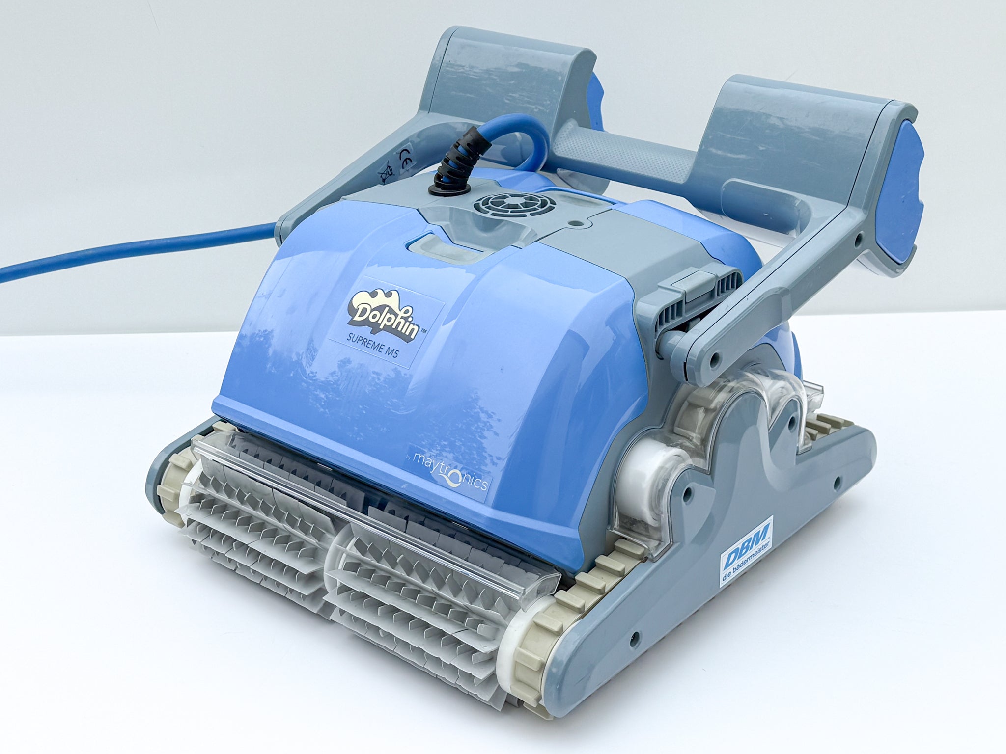 Dolphin Maytronics Supreme M5 Pool Robot