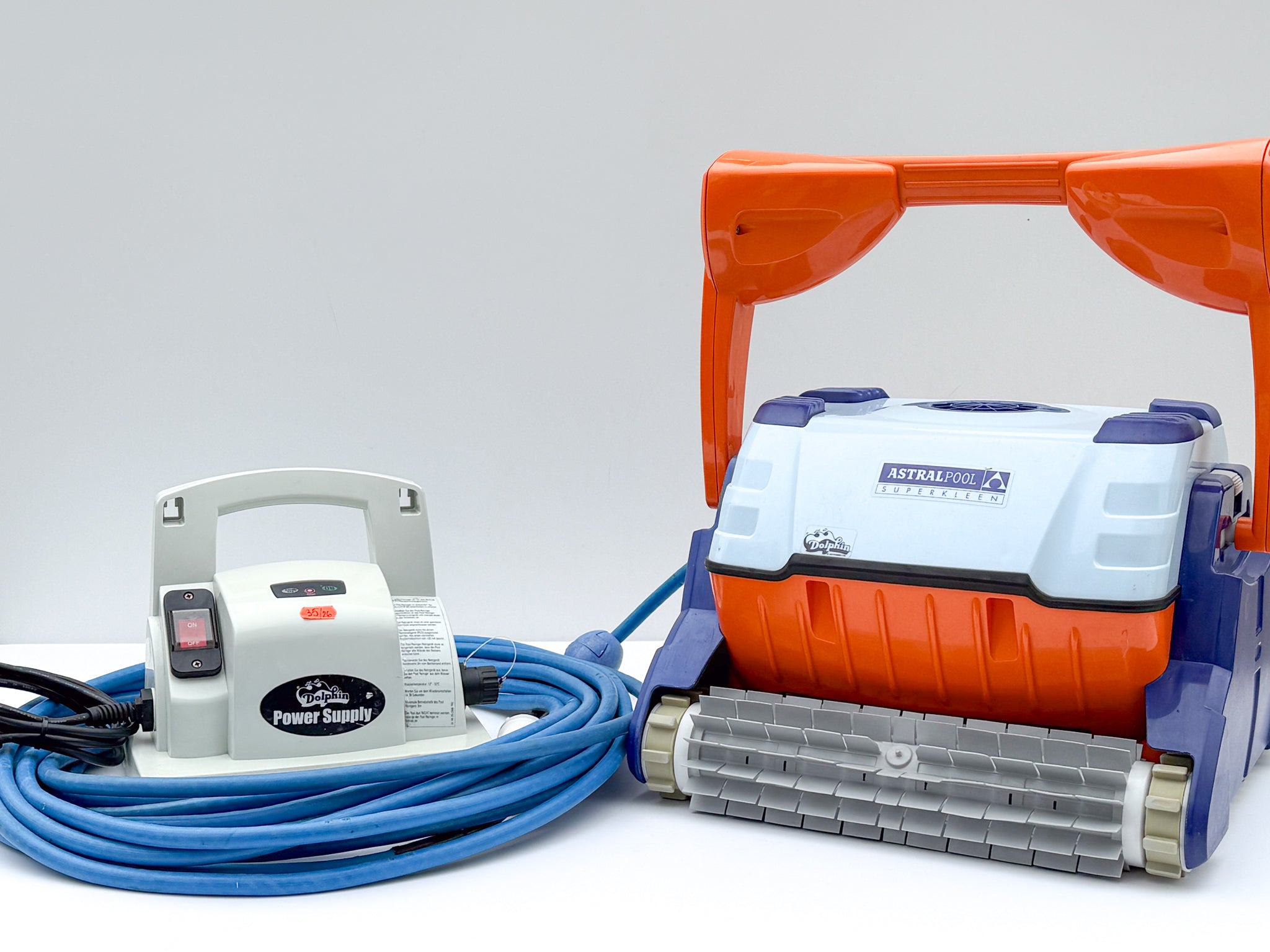 Dolphin Astralpool SuperKleen Pool Robot