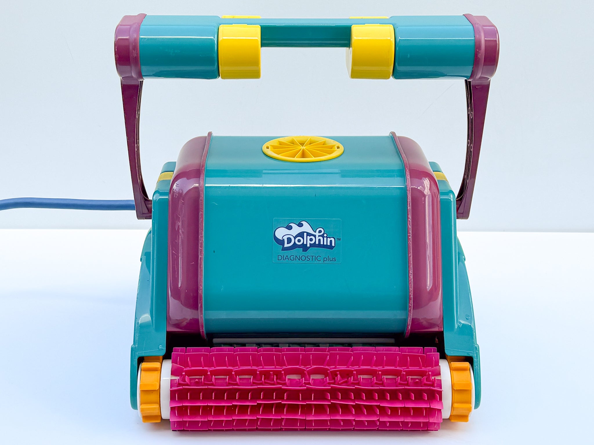 Dolphin Diagnostic Plus Pool Robot