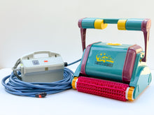 Dolphin Diagnostic Pool Robot