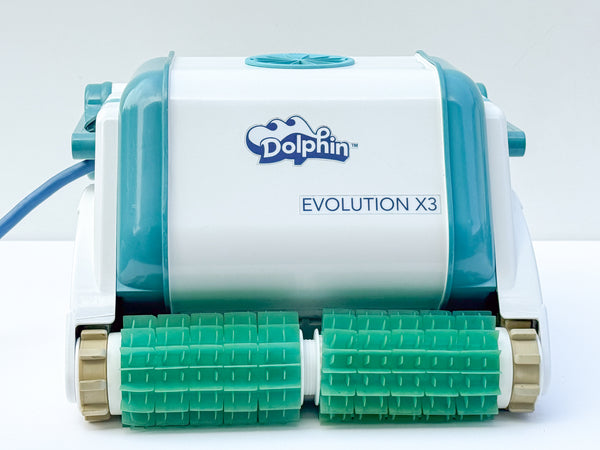 Dolphin Evolution X3 Pool Robot