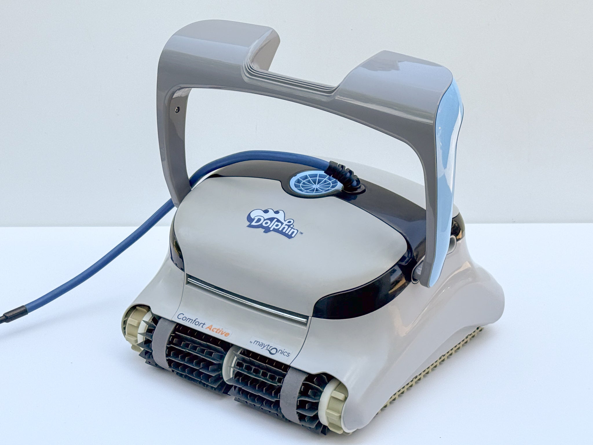 Dolphin Maytronics Comfort Active Pool Robot