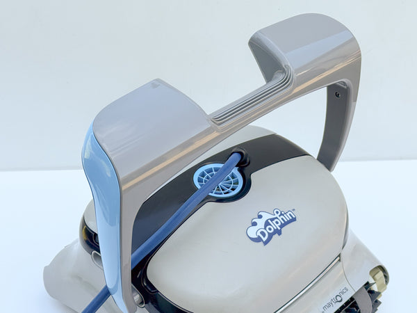 Dolphin Maytronics Comfort Active Pool Robot