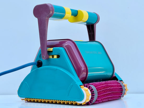 Dolphin Diagnostic 2001 Pool Robot